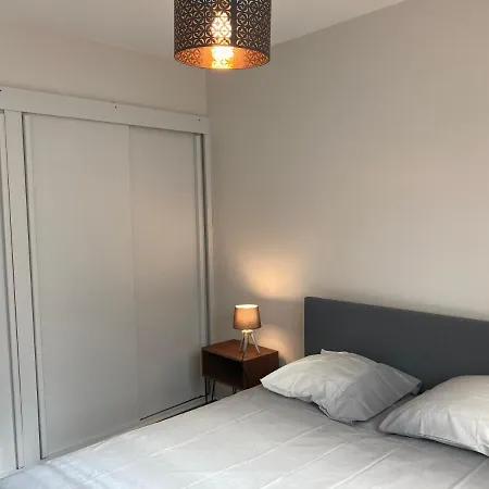 Et Hypercentral * Aix-les-Bains